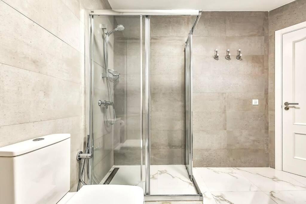 Modern Apartment In Parque Royal I, Playa Fanabe أذيخي المظهر الخارجي الصورة